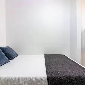 https://churruca-apartments.hotelsinnerja.org